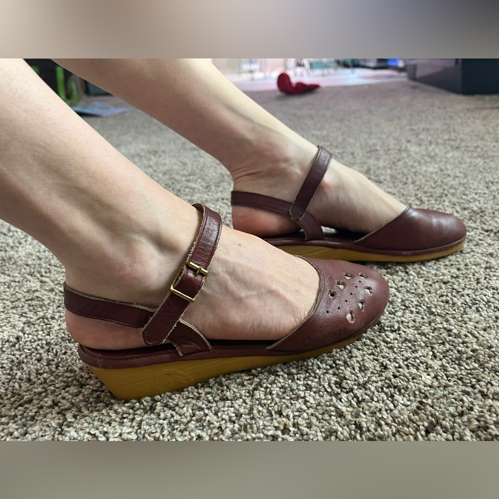 Vintage Cherokee of California sandals - Picture 13 of 13